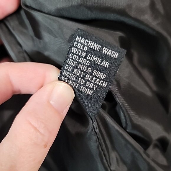 Rue 21 Burgundy Velvet Bomber Jacket Junior Size Small Winter Velor Coat - Picture 9 of 12